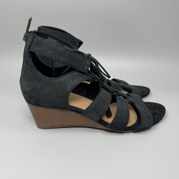 UGG Yasmin Gladiator Style Lace Up Wedge 1015067 Black Womens Shoes Sandals 9.5 - Picture 1 of 7